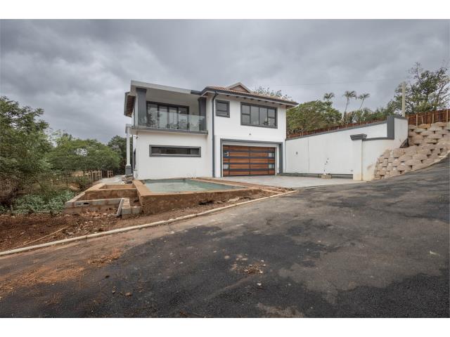 5 Bedroom House for sale in Forest Hills