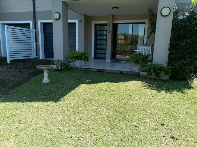 2 Bedroom Townhouse to let in Kloof