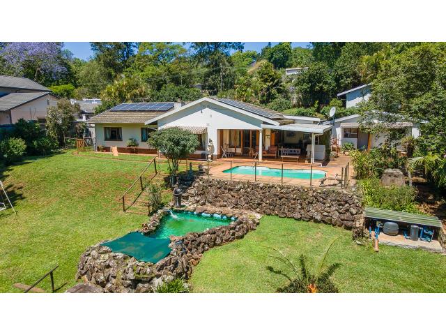 4 Bedroom House for sale in Kloof