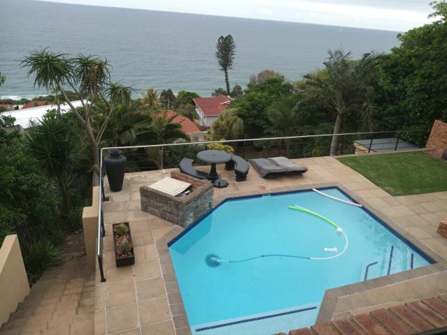 5 Bedroom House for sale in Bluff