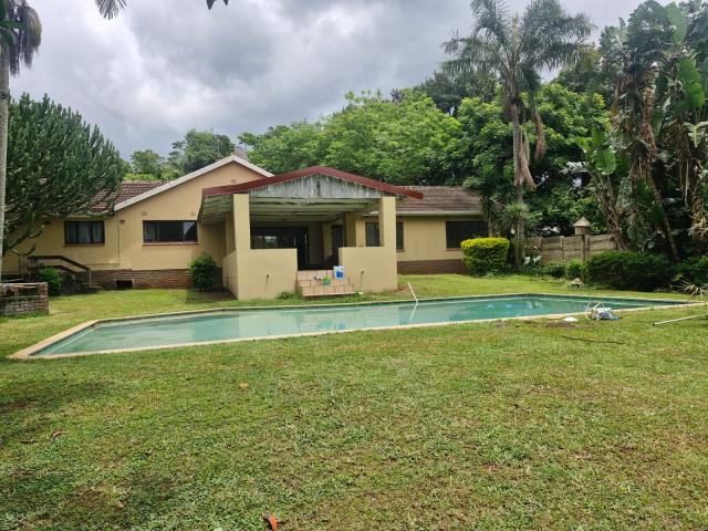 3 Bedroom House to let in Forest Hills