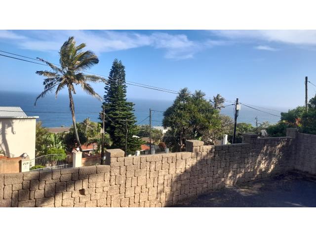 3 Bedroom House for sale in Bluff