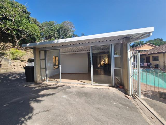 2 Bedroom Garden Cottage to let in Moseley Park