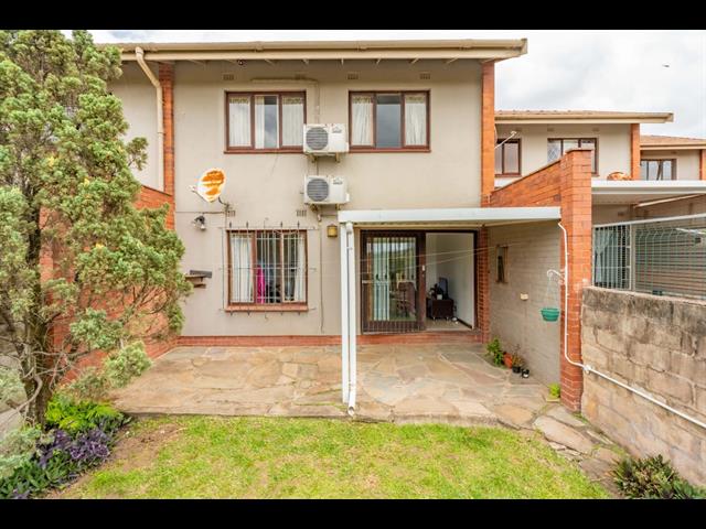 2 Bedroom House to let in New Germany