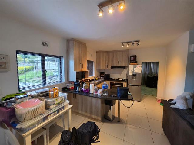 2 Bedroom Flat to let in Mount Vernon