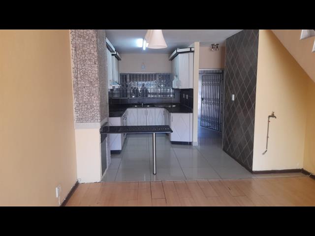 3 Bedroom Townhouse for sale in Bluff
