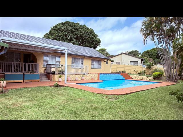 4 Bedroom House for sale in New Germany