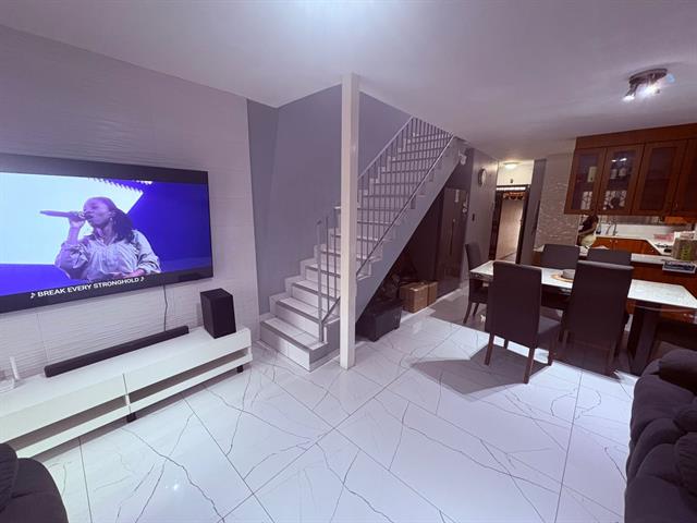 3 Bedroom Townhouse for sale in Bluff