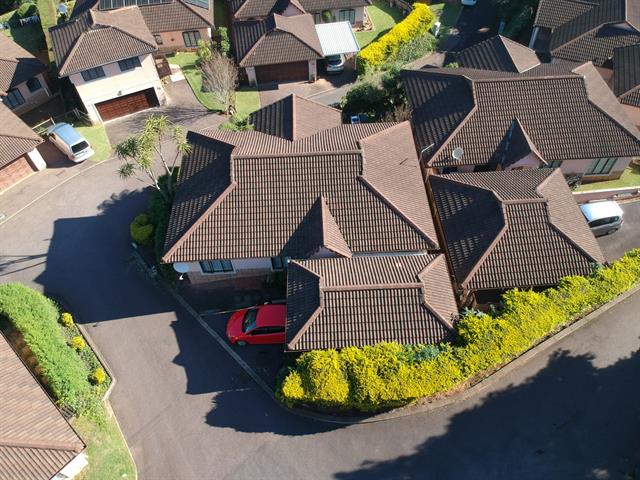 3 Bedroom Townhouse for sale in Waterfall