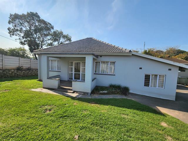 4 Bedroom House to let in Mount Vernon