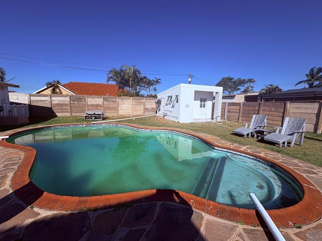 Bachelor apartment to let in Bluff