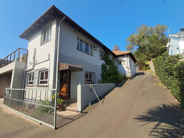 3 Bedroom House for sale in Escombe