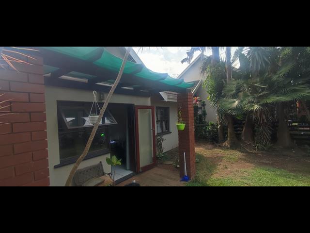 2 Bedroom Simplex for sale in New Germany
