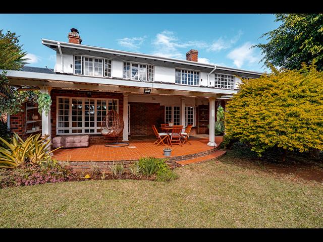 3 Bedroom Townhouse for sale in Hillcrest Central