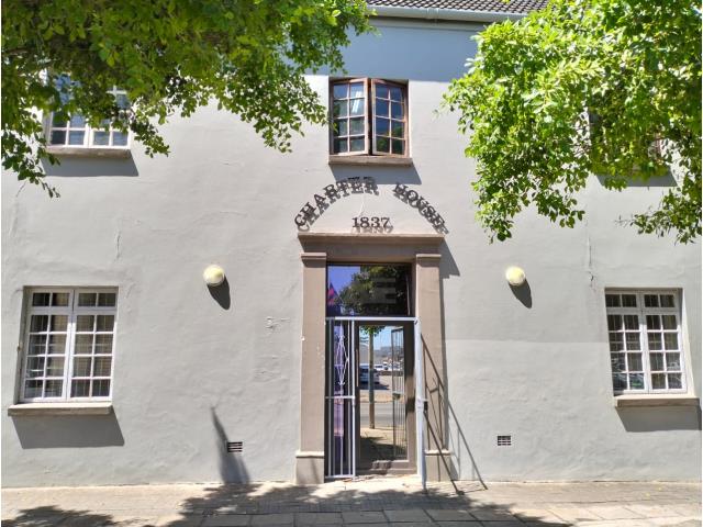 1m² Office space to let in Uitenhage Lower Central