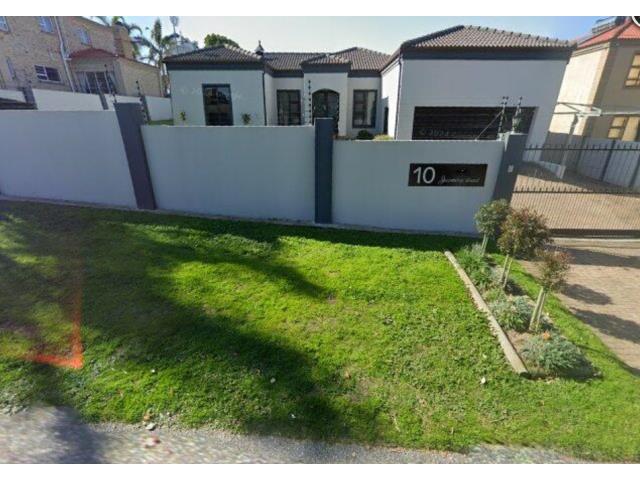 4 Bedroom House for sale in Sunridge Park