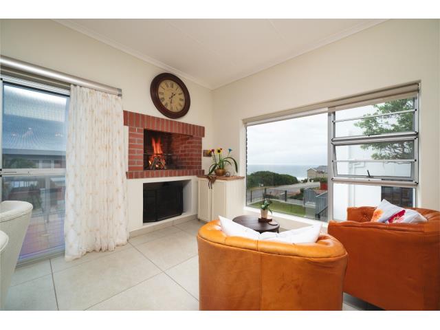 3 Bedroom House for sale in Blue Horizon Bay