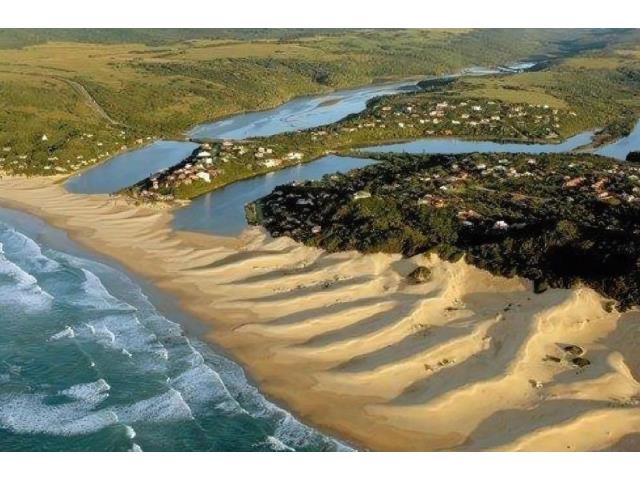 5 Bedroom House for sale in Kleinemonde