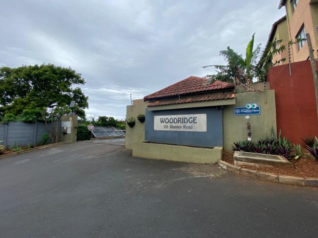 2 Bedroom Apartment for sale in Montclair