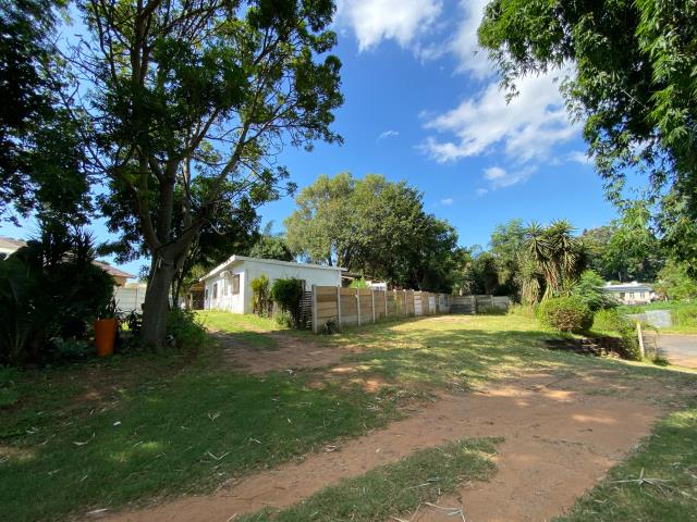 3 Bedroom House for sale in Amanzimtoti
