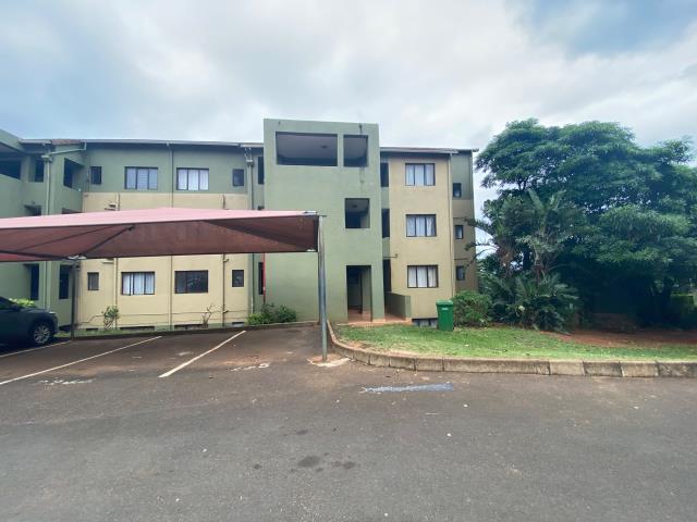 2 Bedroom Apartment for sale in Montclair