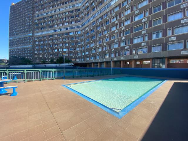 2.5 Bedroom Apartment for sale in Amanzimtoti