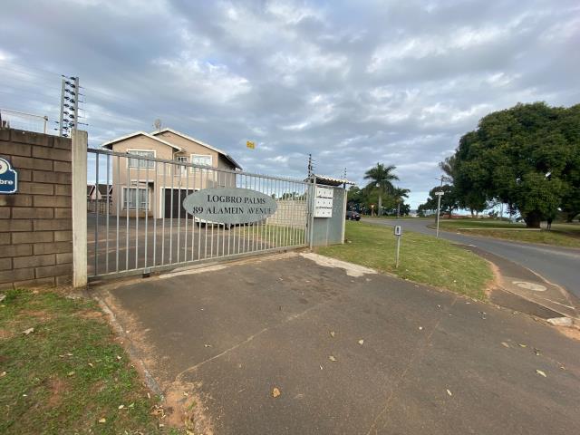 3 Bedroom Townhouse for sale in Woodlands