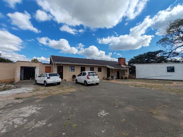 9 Bedroom House for sale in Northdene