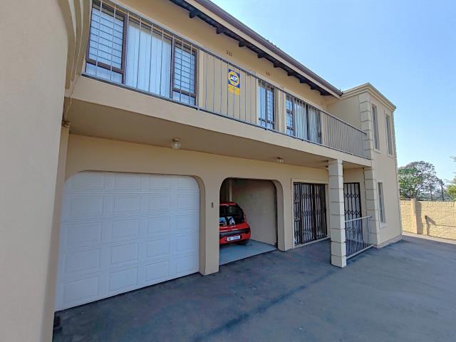 3 Bedroom House for sale in Moseley Park