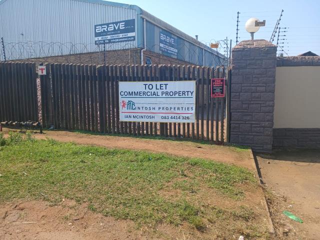 181m² Commercial space to let in Waterfall