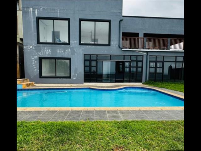 4 Bedroom Garden Cottage to let in Bluff