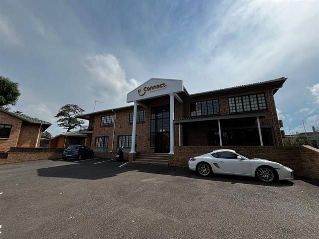  to let in Hillcrest Central