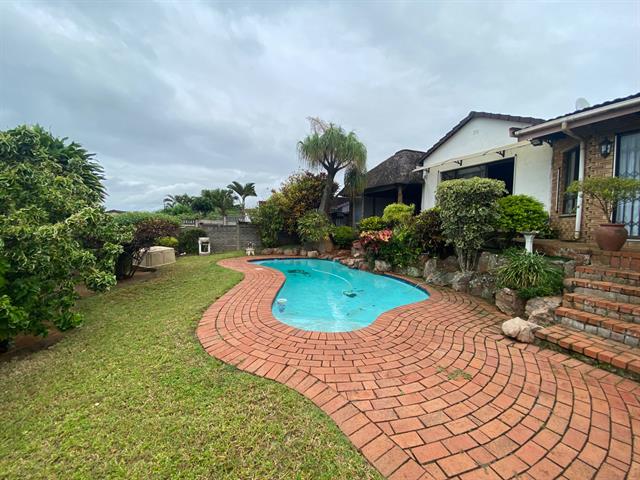 3 Bedroom House for sale in Bluff