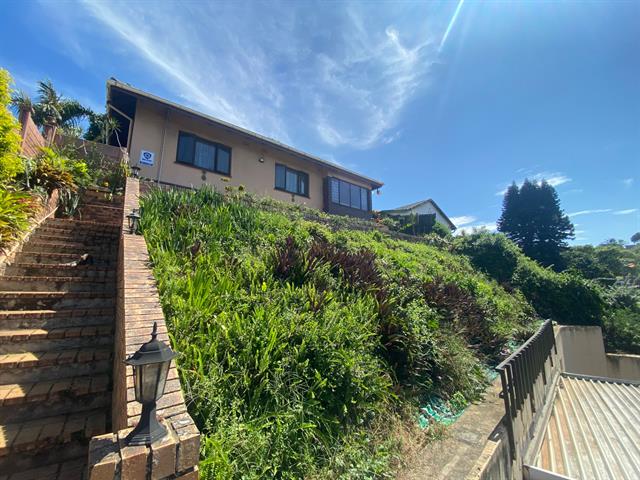 3 Bedroom House for sale in Umbilo