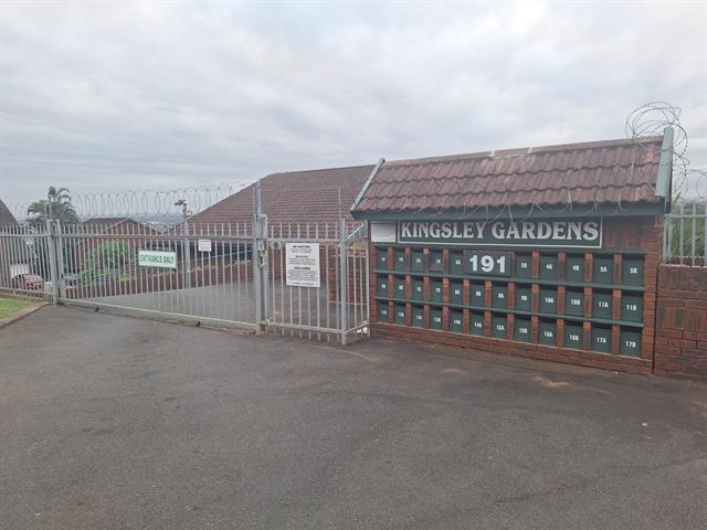 3 Bedroom Townhouse for sale in Bluff