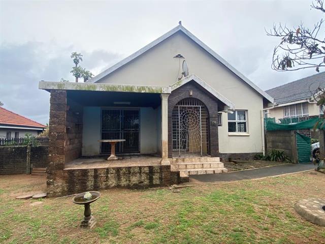 4 Bedroom House for sale in Bluff