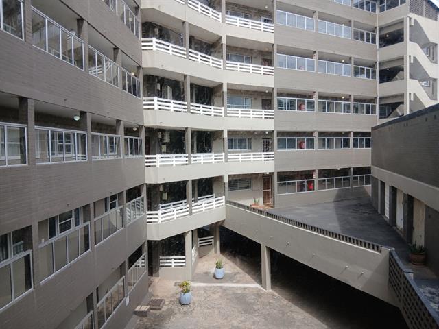 2 Bedroom Apartment for sale in Athlone Park