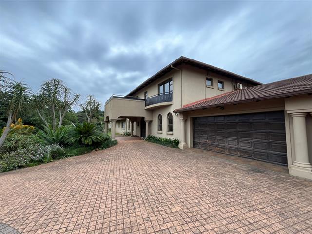 4 Bedroom House for sale in Crestholme