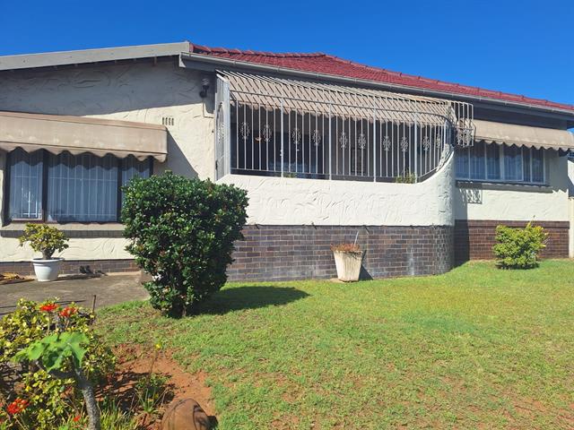 3 Bedroom House for sale in Bluff