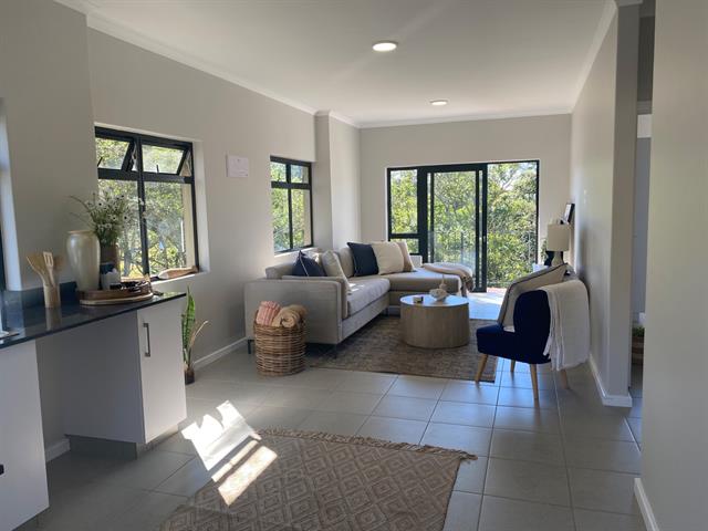 2 Bedroom Apartment to let in Waterfall