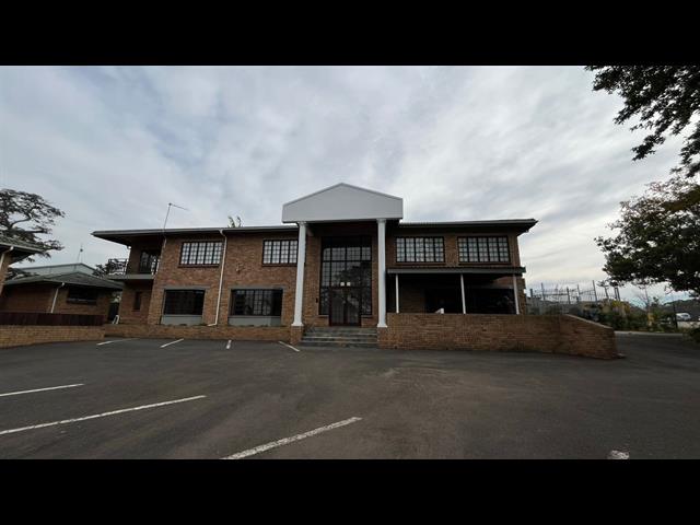 127.2m² Office space to let in Hillcrest Central