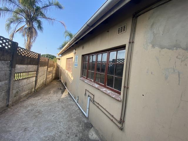 1 Bedroom Garden Cottage to let in Bluff
