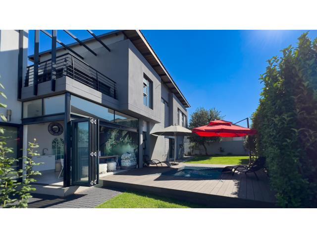 3 Bedroom House to let in Midstream Meadows