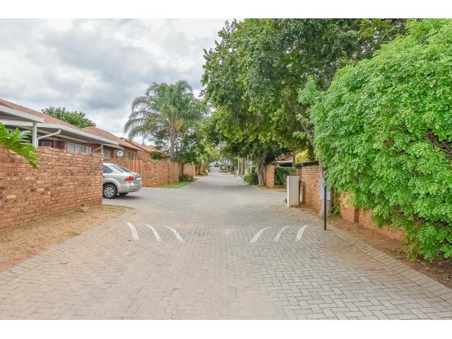 2 Bedroom Townhouse for sale in Amberfield