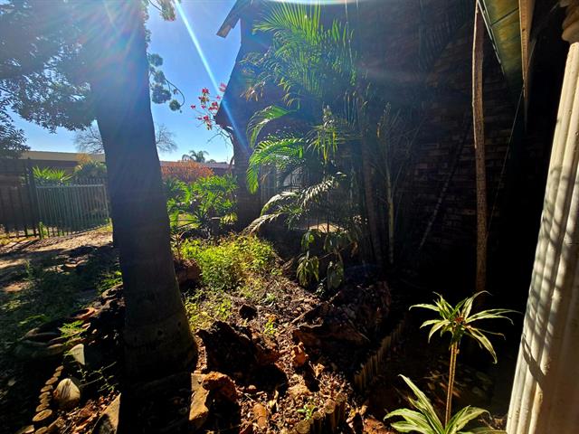 5003  m² Smallholding for sale in Montana Park