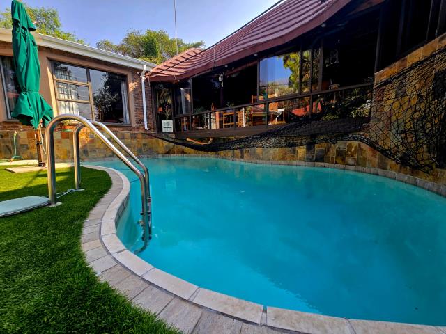 7 Bedroom House for sale in Wonderboom