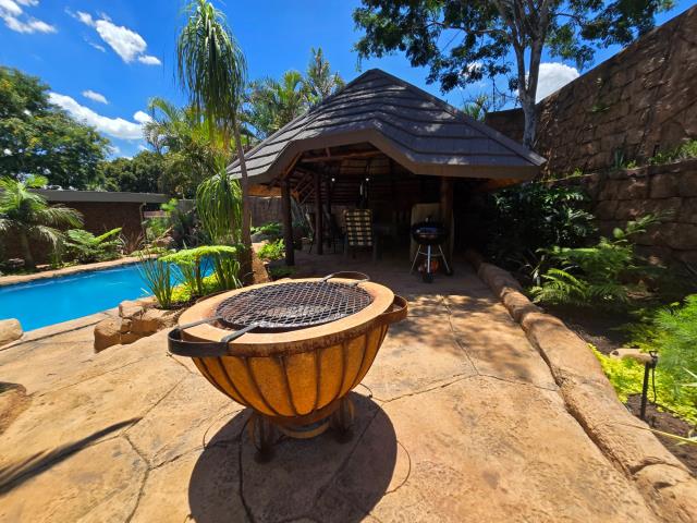 3 Bedroom House for sale in Sinoville