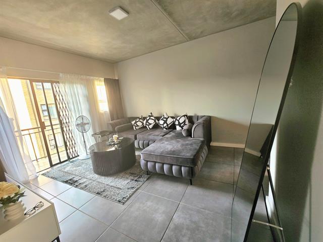 2 Bedroom Apartment for sale in Sinoville