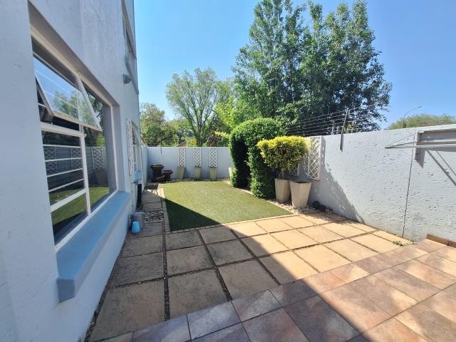 3 Bedroom Townhouse for sale in Brackenhurst