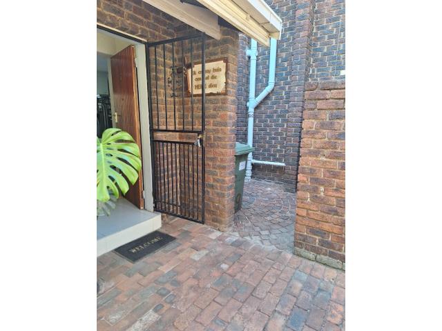 3 Bedroom Townhouse for sale in Brackenhurst